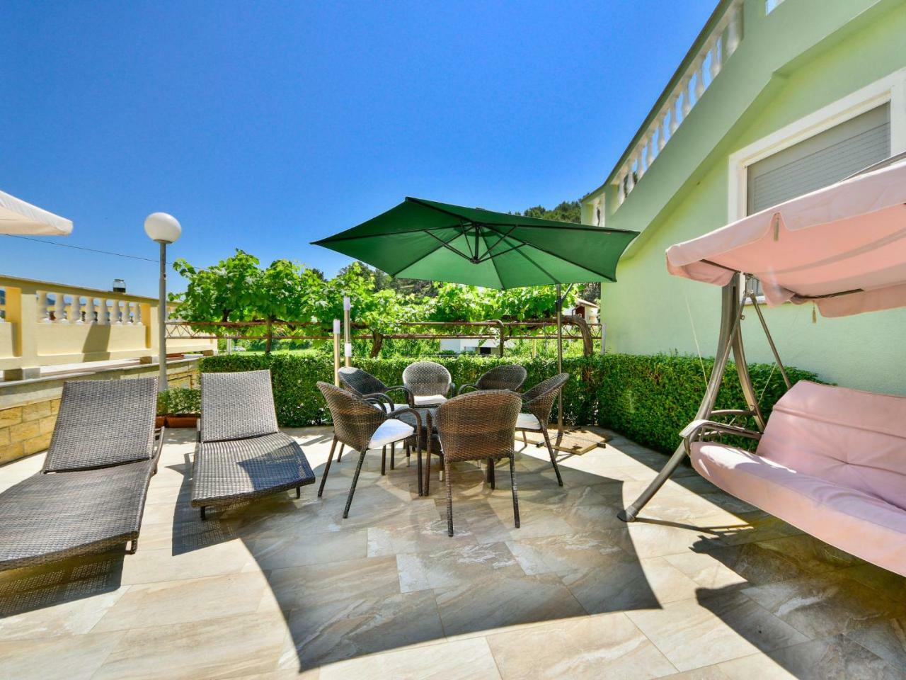 Apartment Olga-5 By Interhome Banjol Exterior photo